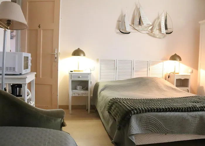 Holiday home Les De Catherine *